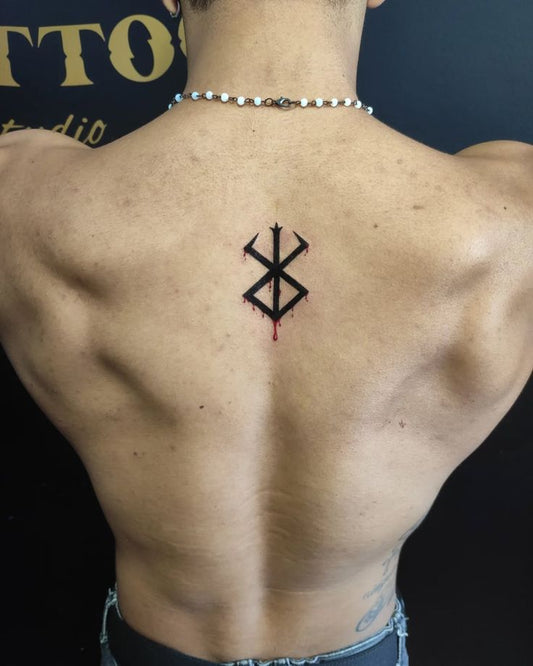 Berserk Yarı Kalıcı Dövme