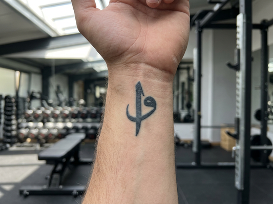 Elif-Vav | 5.5cm | Minimal Yarı Kalıcı Dövme